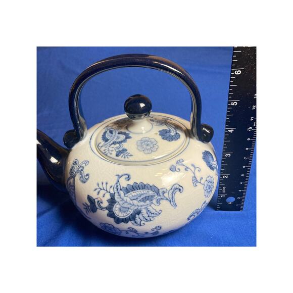 Pier 1 Blue White Floral Teapot with Black Handle Hand Painted Paisley w/ Lid - Picture 10 of 11